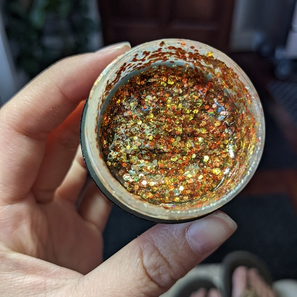 Gel Polish - Treasure Chest - Picture 2 of 3